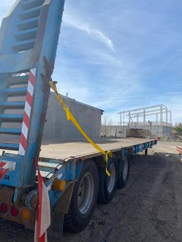 Carreton Salto Tres Ejes De 3 Metros 2008 Rentaltrucks Vial