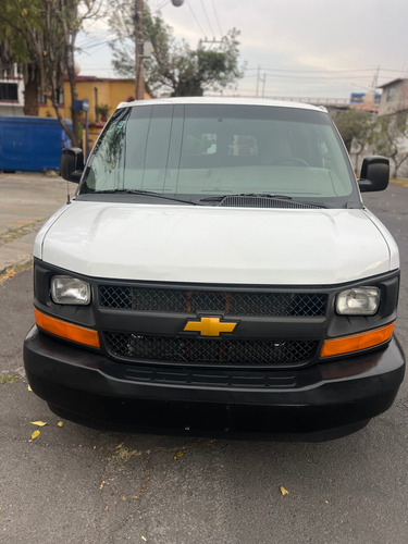 Chevrolet Express 6.0ls C 15 Pas At