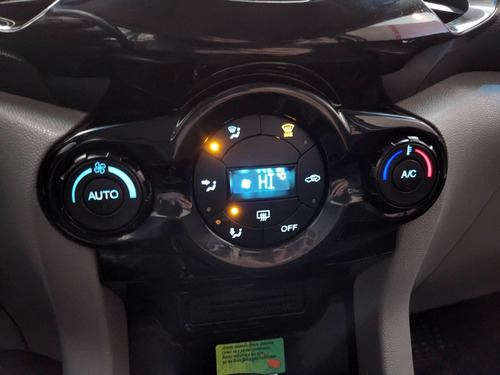 Imagen 18 de 25 de Ford Ecosport 2.0 Titanium Powershift 4x2 Dps6 2014 Gnc