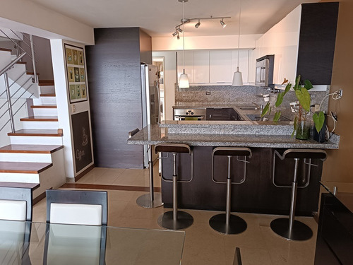 Townhouses - Loma Linda - 303 Mts2