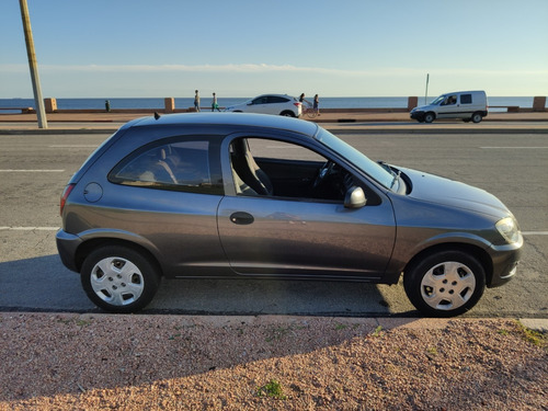 Chevrolet Celta 1.4 Lt Aa+dir