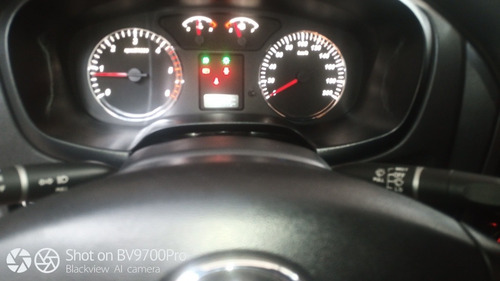 Imagen 9 de 12 de Great Wall Wingle 5 2018 2.0 Tdi Dc 4wd Std