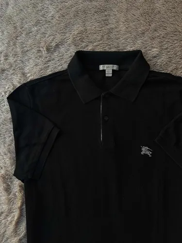 Burberry polo negra top