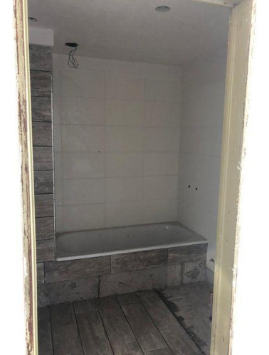 Monoambiente En Venta En Flores