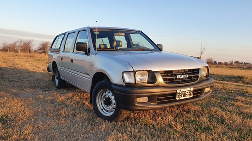 Imagen 4 de 23 de Isuzu Pick-up 2003 2.8 Turbo Ls D/c 4x2