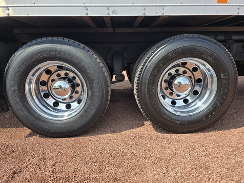 Freightliner M2 Torton Refrigerado 2017 Rabon 8 Metros