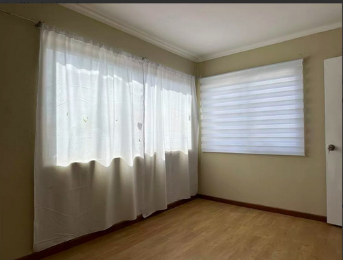 Se Vende Casa En Valparaíso En Avenida Alemania Alt 8.000.