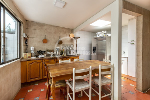 Casa En Venta En Lo Barnechea