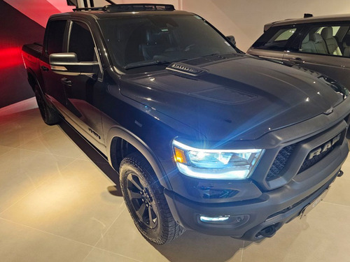 RAM 1500 5.7 V8 GASOLINA REBEL CD 4X4 AUTOMÁTICO