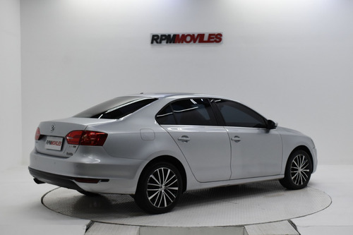 Volkswagen Vento 2.0 Sportline Dsg 2014 Rpm Moviles