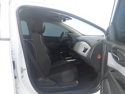 Imagem 10 de 15 de 182472 - Chevrolet Onix 2019 Com Garantia
