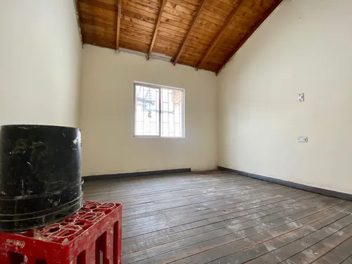 Casa-local En Arriendo En Medellín - Los Colores Cod 64109