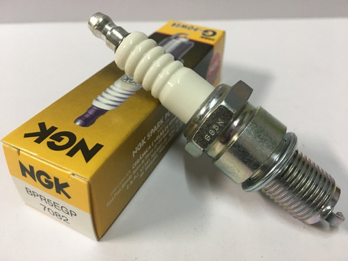Imagen 4 de 7 de Bujia Ngk Daewoo Damas Labo Matiz Tico 0.8 Bpr5egp