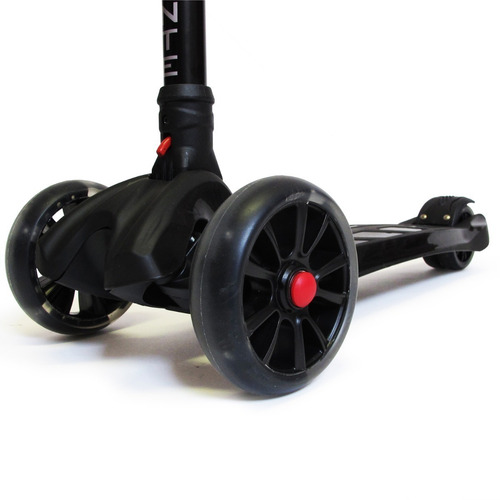 Imagen 5 de 6 de Monopatin Cobra Scooter Luz 3 Ruedas 100 Kgs Plegable 720