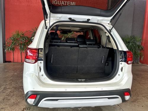 Mitsubishi Outlander 2.2 MIVEC DI-D DIESEL HPE-S AWD AUTOMÁTICO