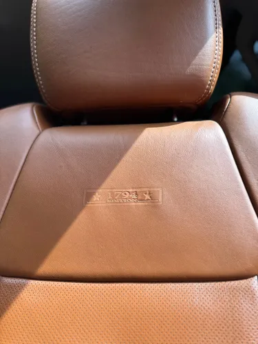 Toyota Tundra 5.7 Crewmax Platinum