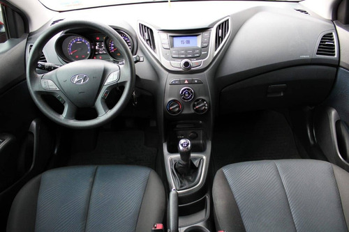 Hyundai Hb20 1.6 Comfort Plus 16v Flex 4p Manual