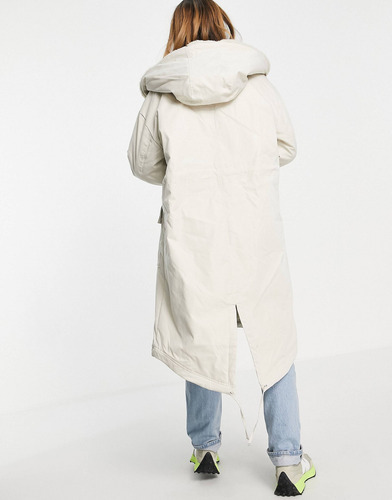 Parka Color Crema Con Diseño En Cascada De Asos Design