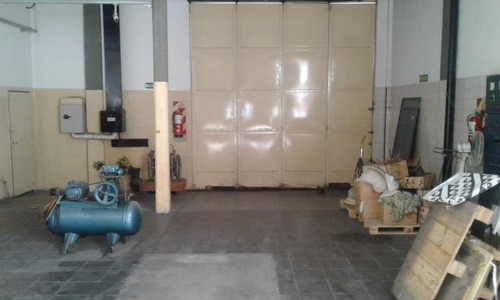 Imagen 3 de 9 de Venta Galpon/deposito 263 M2 Valentin Alsina Lanus
