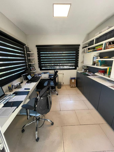 Imagen 7 de 30 de Impresionante Casa En El Casco (pacheco)