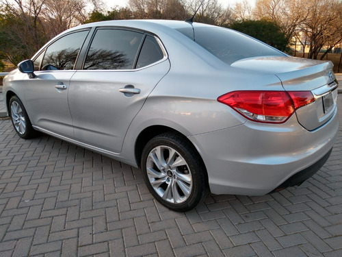 Imagen 5 de 11 de Citroen C4 Lounge Hdi Tendance 2015