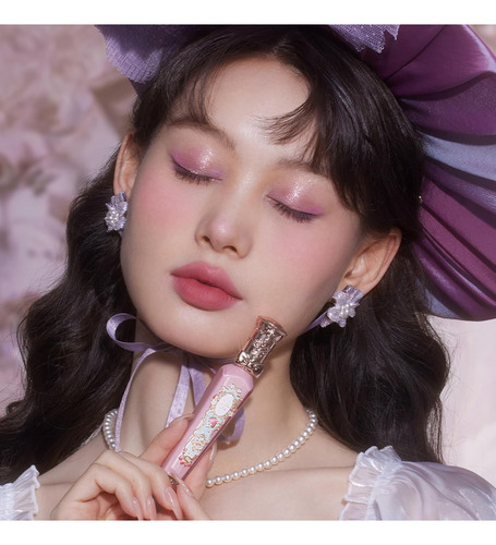 Flower Knows Strawberry Rococo Cloud - Labial Líquido Mate 05 - Tiny Tulip