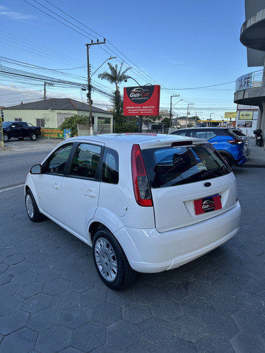 Ford Fiesta Fiesta SE 1.6 8V Flex 5p