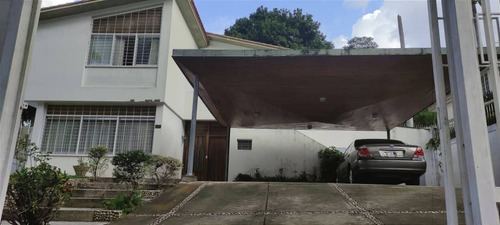 Imagen 17 de 18 de En Venta Quinta Prados Del Este
