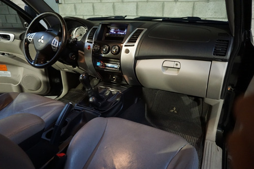 Mitsubishi Nativa Montero Sport Manual 4x4 -carhaus