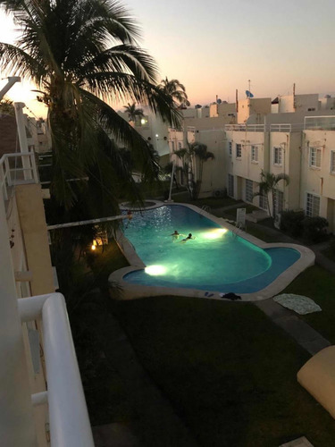 Preciosa Casa Con Vista Al Mar En Acapulco Diamante