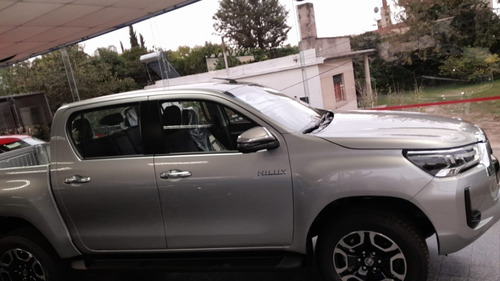 Toyota Hilux Doble Cabina Srv 4x4 At Plus Tss Entrega Hoy!!