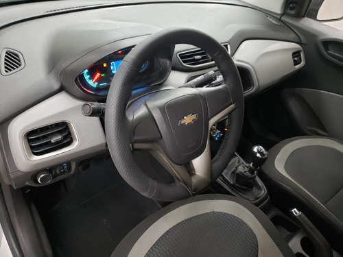 Chevrolet Onix Onix 1.0 LT SPE/4