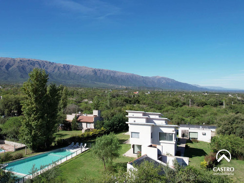 Complejo De Cabañas En Las Moreras, Villa De Merlo.