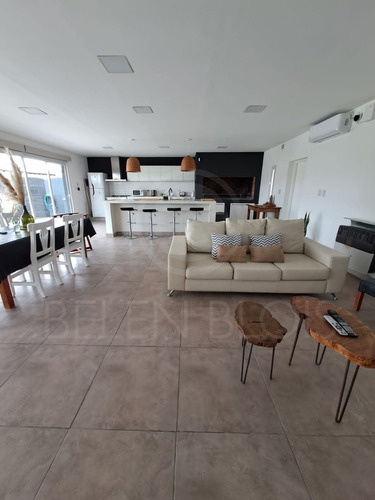 Imagen 12 de 21 de Casa Quinta En Venta - Tandil - Pio Xll
