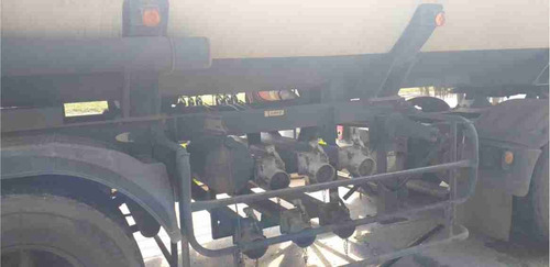 Carreta Tanque E Cavalo Vw 19-330 Constellation 2014