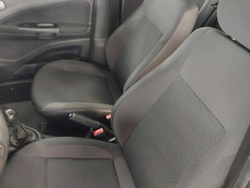 Imagem 7 de 8 de Volkswagen Voyage 1.6 Msi Totalflex Comfortline 4p Manua...