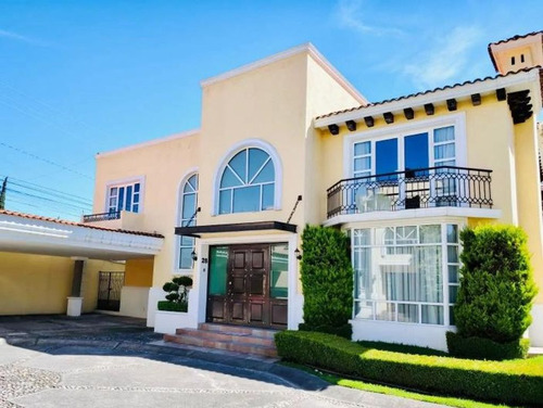 Casa Venta En Metepec En Residencial Con Vigilancia Y Control De Acceso A 5 Min De Galerías Metepec Con Alberca, Gym Y Padel.