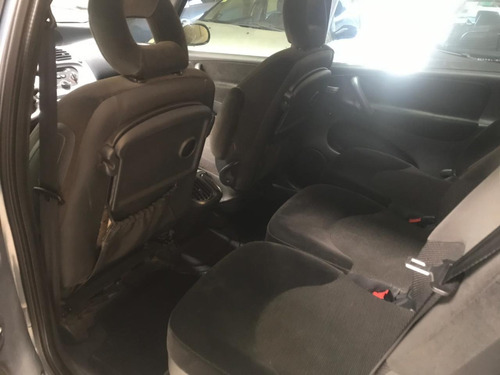 Imagen 9 de 16 de Citroen Xsara Picasso 1.6 Nafta 16 V 2010 5 Ptas Impecable