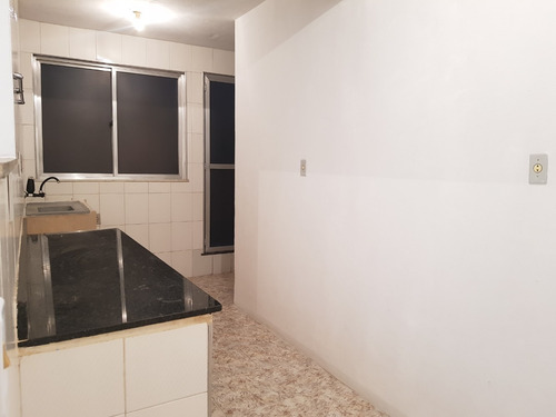 More Bem E Com Segurança! Apto Vila Fechada 2 Quartos 80m2
