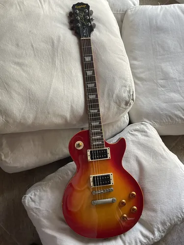 Guitarra Epiphone Les Paul Classic Plaintop Cherry Sunburst