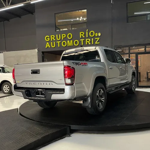 Toyota Tacoma 3.5 Sport Doble Cabina 4x4 At