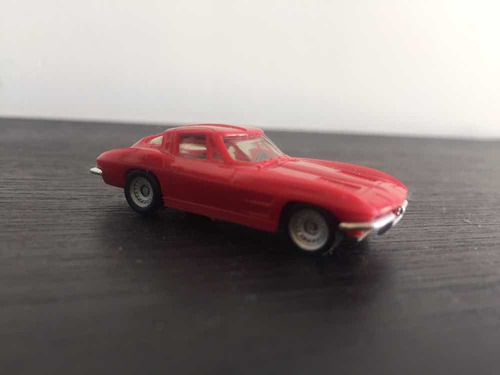 Monogram Models Chevrolet Corvette Rojo 1/87 Ho Vintage