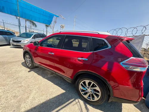 Nissan X-Trail 2.5 Exclusive 3 Row Mt