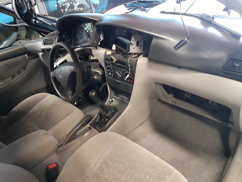 Imagem 5 de 10 de Sucata Toyota Corolla 1.6 16v Mec 2005 Para Retirar Peças