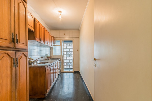 Departamento De 4 Ambientes En Venta, Temperley