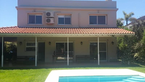 Casa En Venta Ubicado En Las Glorietas, Nordelta, Tigre