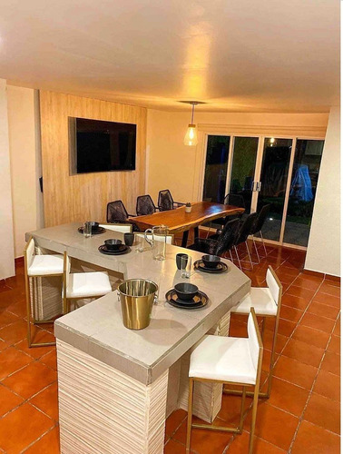 Casa En Renta Lomas De Cocoyoc (kiosko)