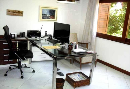 Imagem 9 de 13 de Casa Com Vista Maravilhosa, Lazer Privativo, Em Condomínio Estruturado, 05 Qts./05 Suítes, R$ 2.500.000,00 - Camboinhas - Niterói/rj Niteró - Ca20238