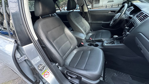 Volkswagen Jetta 2.0 Tdi Dsg At