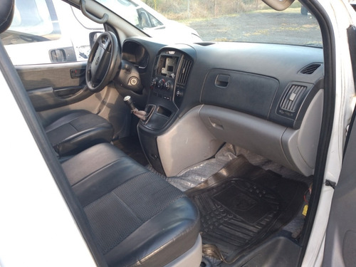 Imagen 6 de 14 de Hyundai H100 Wagon Para 12 Pasajeros 2012 Remato